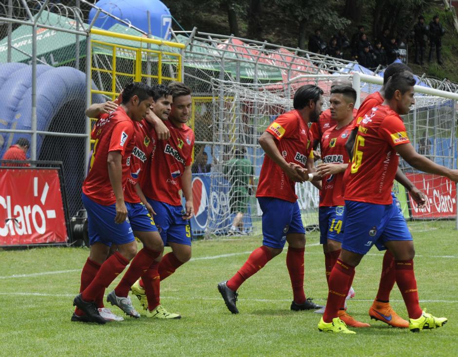 Los rojos sumaron de a tres por primera vez en el torneo. (Foto: Nuestro Diario)