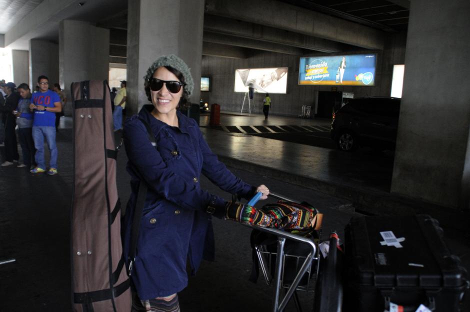 Gaby Moreno regres&oacute; a Guatemala luego de ganar el Grammy Latino y ofrecer&aacute; dos conciertos especiales en Quetzaltenango y Antigua. (Foto: Esteban Biba/Soy502)&nbsp;