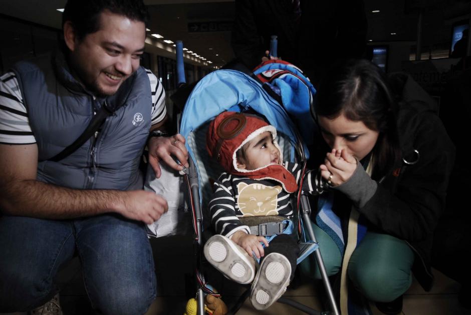 Santiago&nbsp;Haider Palencia llegó al país luego de recibir un transplante de hígado en Taiwan y luego de varios meses de recuperacíón. (Foto: Jesús Alfonso/Soy502)