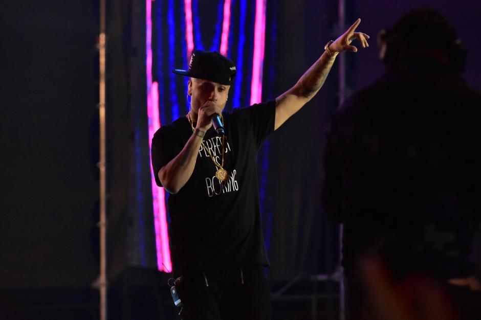 Nicky Jam apareció como artista principal de la noche e hizo que retiraran el escenario de Joey Montana. (Foto: Luis Castillo/Nuestro Diario)