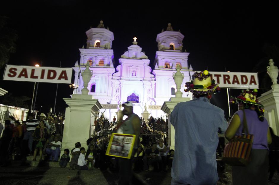 La imagen del Cristo Negro se encuentra en la Bas&iacute;lica de Esquipulas, en Chiquimula. (Foto: Nuestro Diario)