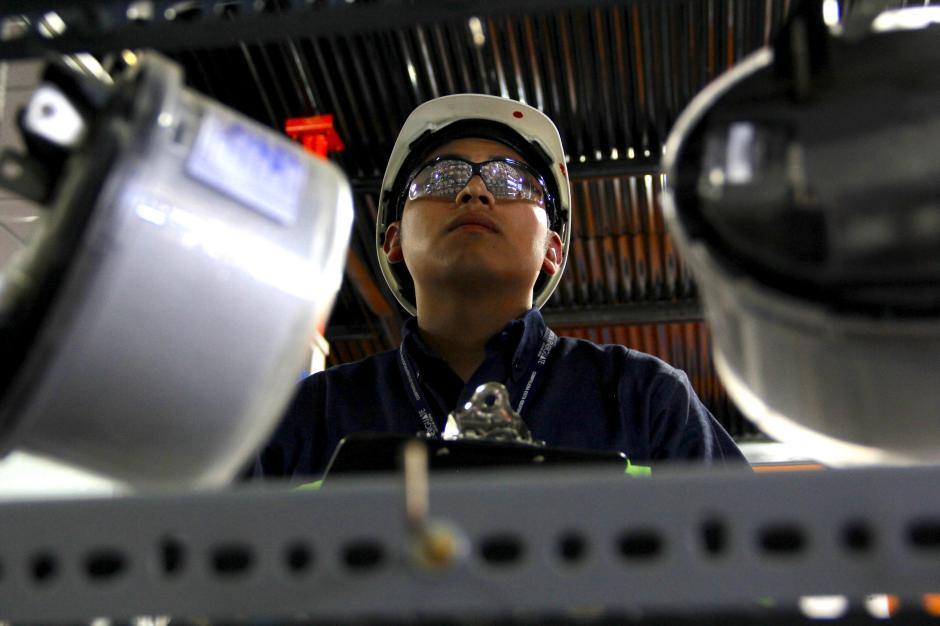 En el Laboratorio de la Medida, los expertos evaluar&aacute;n el funcionamiento de los contadores que se instalar&aacute;n en los hogares guatemaltecos. (Foto: Fredy Hern&aacute;ndez/Soy502)