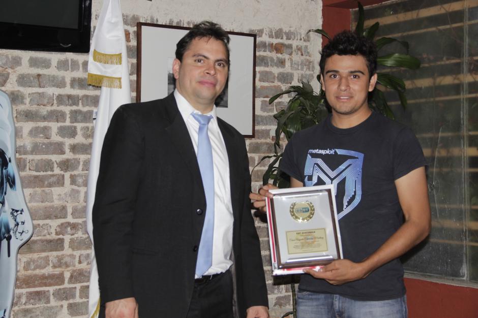 C&eacute;sar Calder&oacute;n obtuvo el segundo lugar del certamen de seguridad inform&aacute;tica de Latinoam&eacute;rica. (Foto: Fredy Hern&aacute;ndez/Soy502)