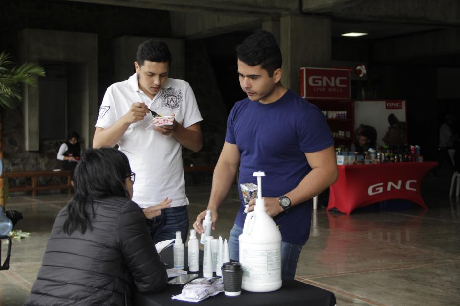 Aunque los j&oacute;venes parecen estar siempre sanos, es recomendable que visiten al m&eacute;dico por prevenci&oacute;n. (Foto: Fredy Hern&aacute;ndez/Soy502)