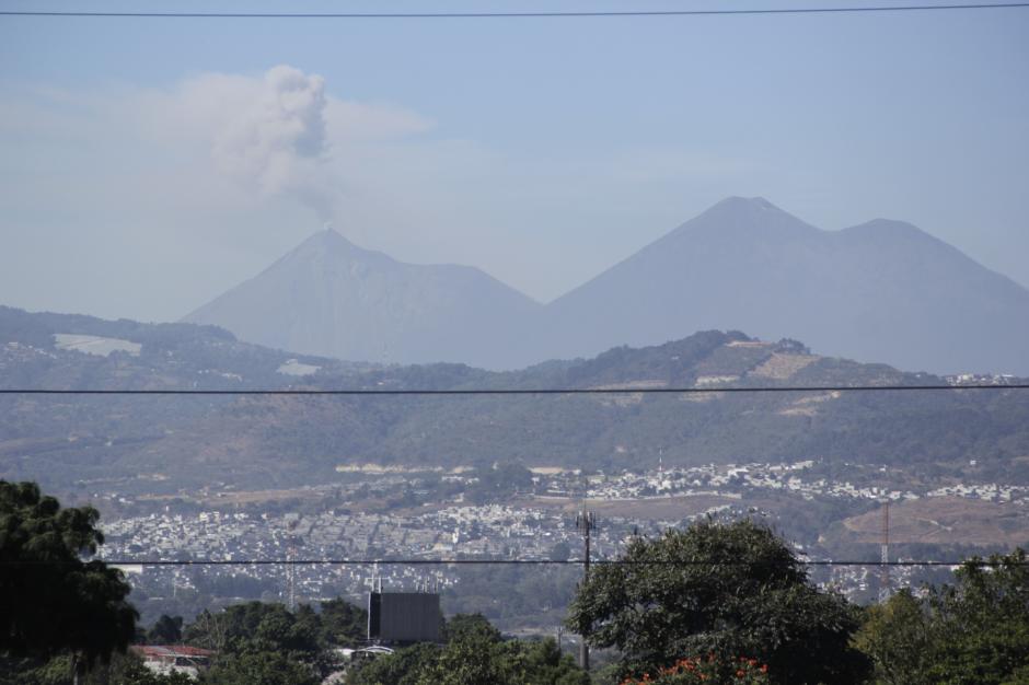 El volc&aacute;n de Fuego se ha mantenido activo en las &uacute;ltimas horas. (Foto: Fredy Hern&aacute;ndez/Soy502)