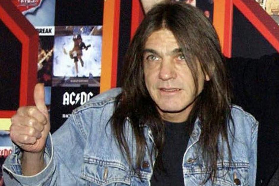 Tanto en la grabación del disco, realizada la pasada primavera en Vancouver (Canadá) como en la próxima gira, será Stevie Young (sobrino de Malcolm y Angus) quien se encargará de las laboras de guitarra rítmica.