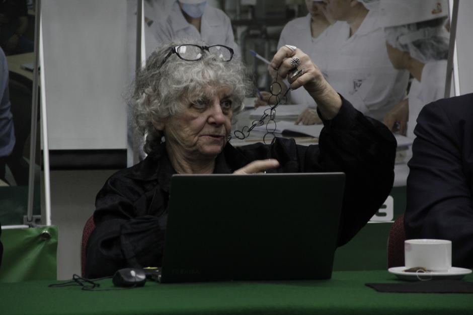 La cient&iacute;fica trata de inspirar a la juventud a luchar para conseguir sus objetivos. (Foto: Fredy Hern&aacute;ndez/Soy502)