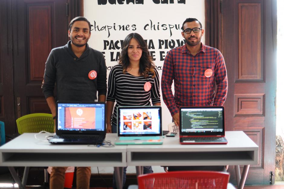 Andr&eacute;s Garz&oacute;n, Denise Miller y Christian S&aacute;nchez son los fundadores de Ricenbeans. (Foto: Alejandro Bal&aacute;n/Soy502)