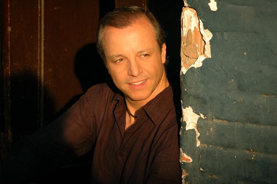 El famoso trovador Alberto Plaza se presenta en nuestro pa&iacute;s este 25 de julio, junto a Edgar Oceransky. (Foto: albertoplaza.cl)&nbsp;