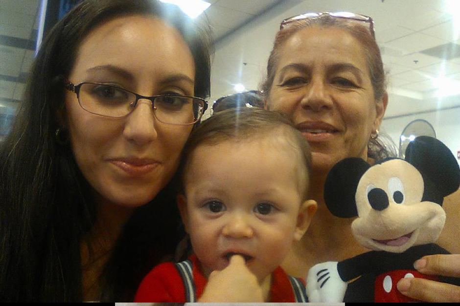 Alejandra agradece el apoyo de las personas que la acompa&ntilde;aron en todo momento. (Foto: Facebook)