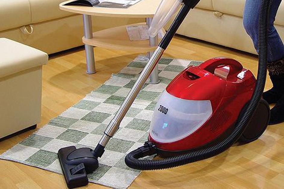 El bicarbonato es uno de los productos que m&aacute;s se utiliza para hacer limpieza en el hogar. (Foto: Pinterest)