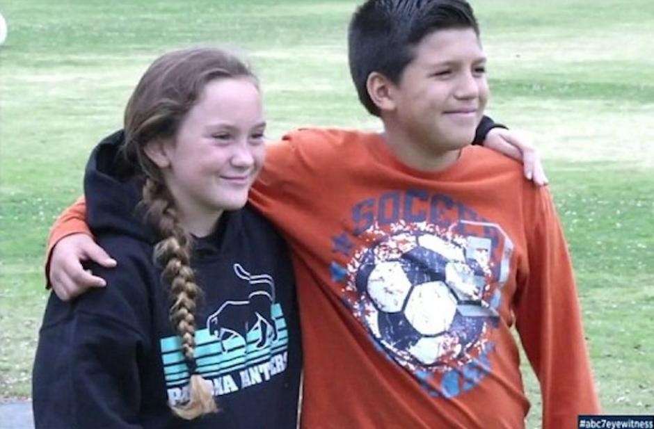 Amanda y Rafael inician una s&oacute;lida amistad, a pesar de no hablar un mismo idioma. (Foto: Sopitas)