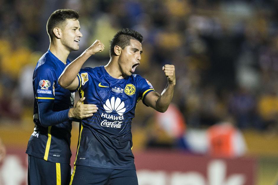 Osvaldo Mart&iacute;nez marc&oacute; el segundo gol del Am&eacute;rica con un potente disparo. (Foto:&nbsp;info7.mx)