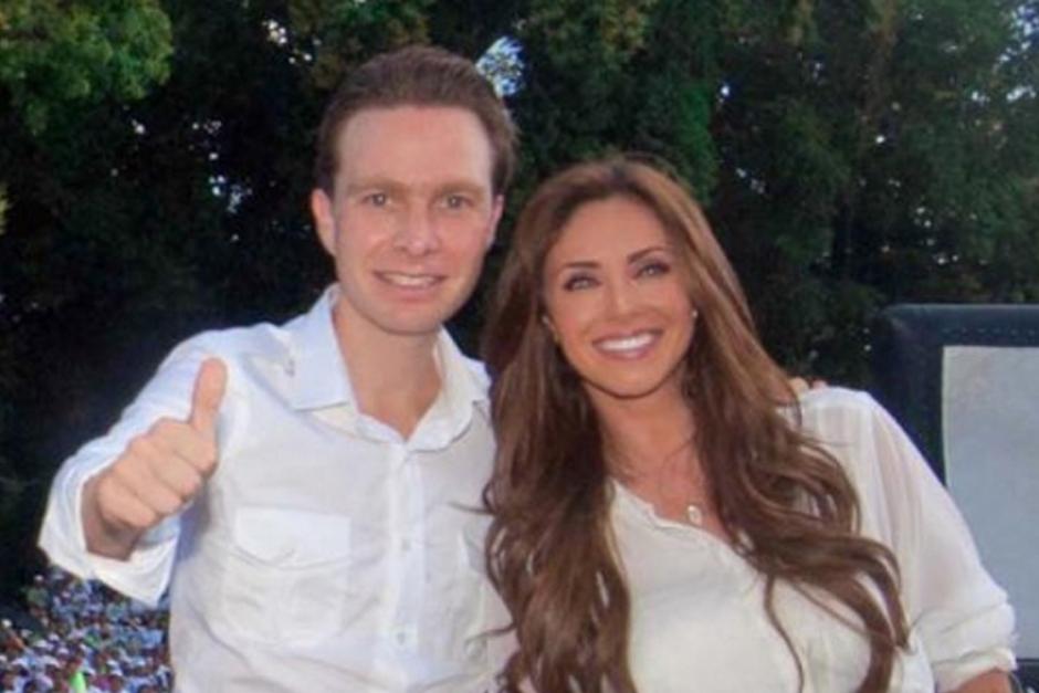 La actriz y cantante Anah&iacute; anunci&oacute; su matrimonio con gobernador Manuel Velasco.