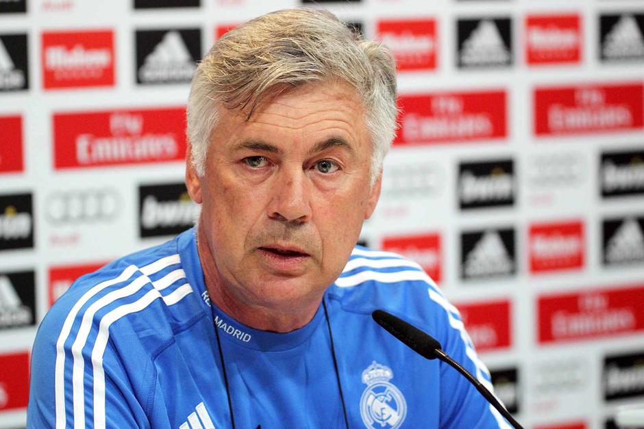 Carlo Ancelotti, entrenador del Real Madrid, asegur&oacute; que el FC Barcelona se encuentra en buen estado, en especial su estrella: Messi. Y aunque reconoci&oacute; que su equipo no ha tenido una buena racha, destac&oacute; que cualquiera de los dos equipos podr&aacute; llevarse el triunfo. (Foto: Archivo)