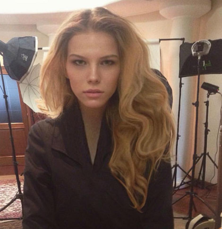 Ana vivirá por unas semanas en Dubai, a la espera que le hagan una oferta atractiva por su virginidad. (Foto: Twitter)