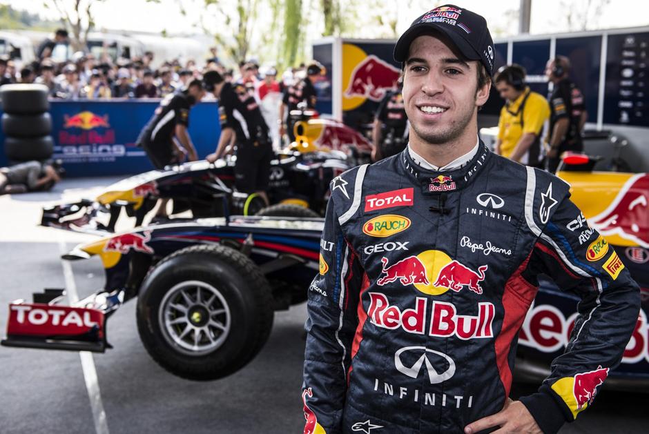 El piloto portugu&eacute;s, Antonio F&eacute;lix da Costa es el nuevo piloto reserva de Red Bull, para la temporada 2014de F&oacute;rmula Uno. (FP)