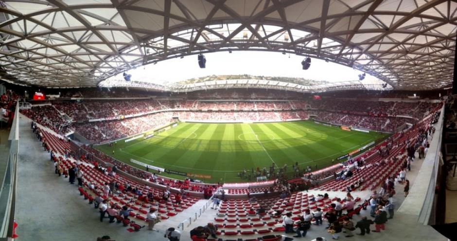El Allianz Riviera tiene capacidad para recibir a 35 mil espectadores. (Foto: aurocopa2016gratis.com)