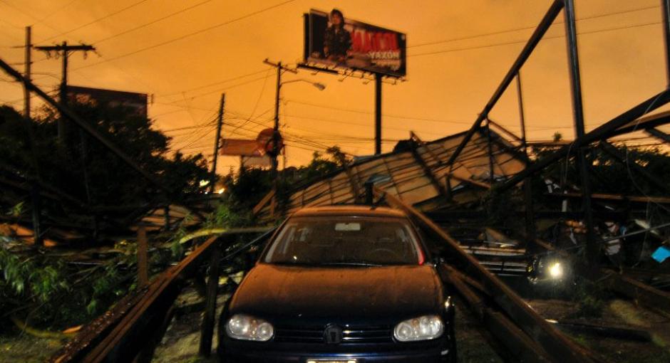 As&iacute; se ve el lugar de los da&ntilde;os. (Foto: Byron de la Cruz/NuestroDiario)