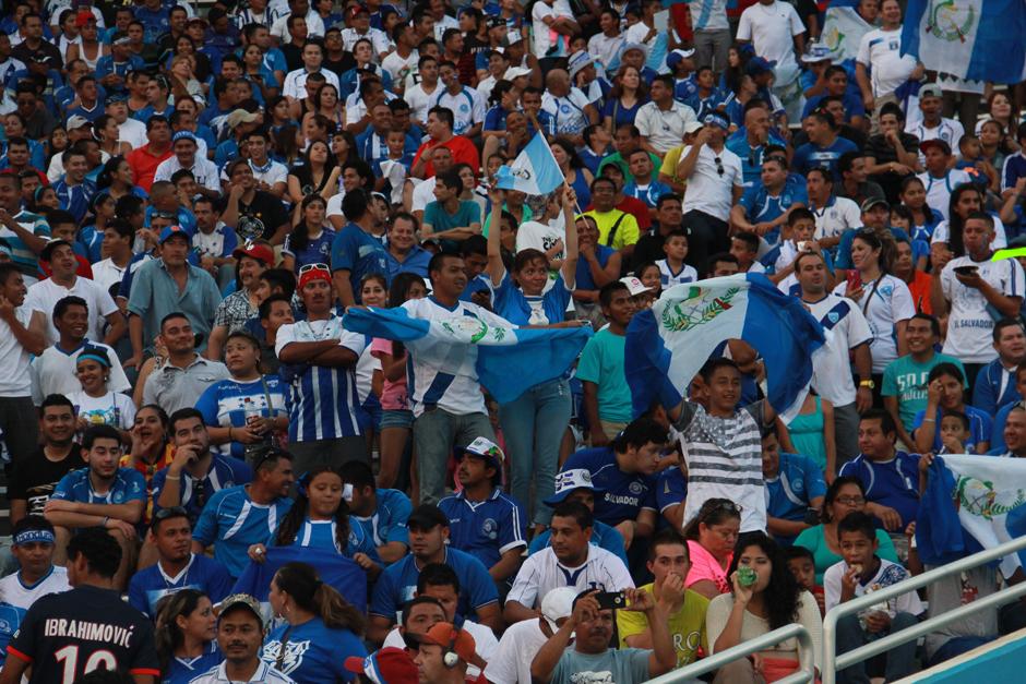 En el Cotton Bowl de Dallas no hizo falta el apoyo de los guatemaltecos. (Foto: Nuestro Diario)