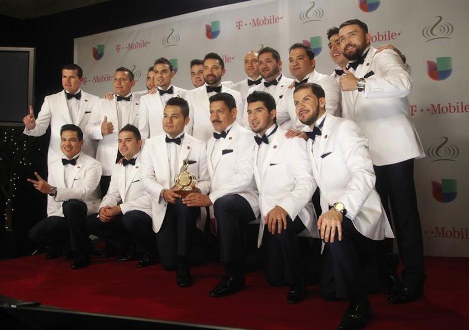 La Banda el Recodo dijo "presente" en la gala del Premio lo Nuestro. (Foto: EFE)&nbsp;