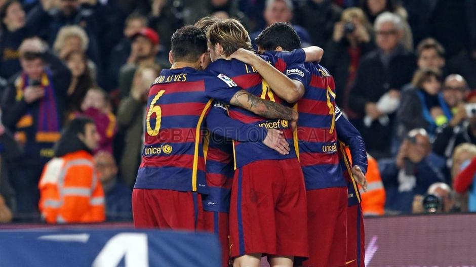 Barcelona festeja, gan&oacute; un partido complicado contra el Betis, que jug&oacute; 55 minutos con uno menos. (Foto: barcelona.ge)