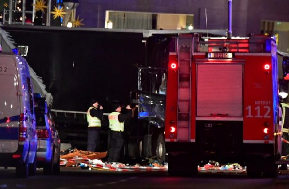 El piloto del cami&oacute;n que embisti&oacute; a m&aacute;s de 50 personas en un mercado navide&ntilde;o en Berl&iacute;n, Alemania, fue detenido por las autoridades. (Foto: AFP)