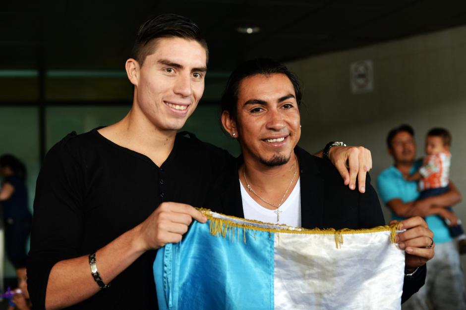 El&iacute;as Enoc y Marco Tulio Ciani jugaron juntos en Comunicaciones y ahora toman caminos distintos en el extranjero. (Foto: Esteban Biba/Soy502)&nbsp;