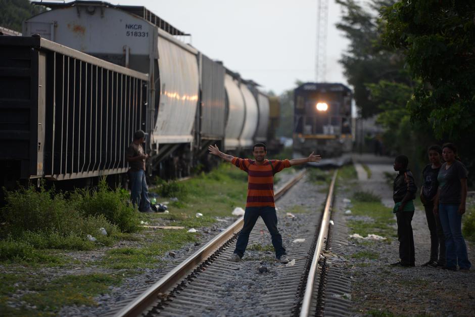 M&eacute;xico se convirti&oacute; en un verdadero muro de contenci&oacute;n para los migrantes guatemaltecos ya que solo durante 2014, el vecino pa&iacute;s deport&oacute; hacia Guatemala m&aacute;s de 43 mil personas. (Foto: Esteban Biba/Soy502)