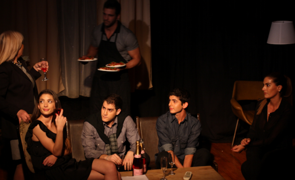 La obra de teatro "Bien de familia" se presentar&aacute; en el pa&iacute;s a principios del 2015. (Foto: Kinkimit Studio oficial)&nbsp;