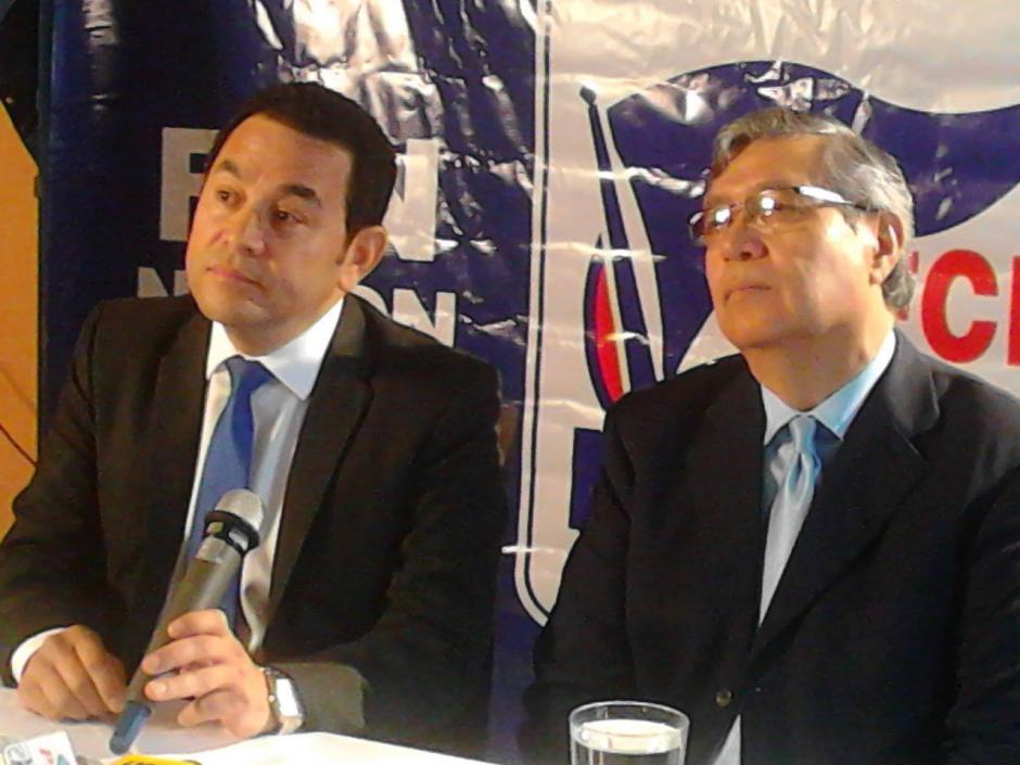Partido FCN present&oacute; a sus candidatos a binomio presidencial, Jimmy Morales y Jafeth Cabrera. (Foto: Facebook FCN)