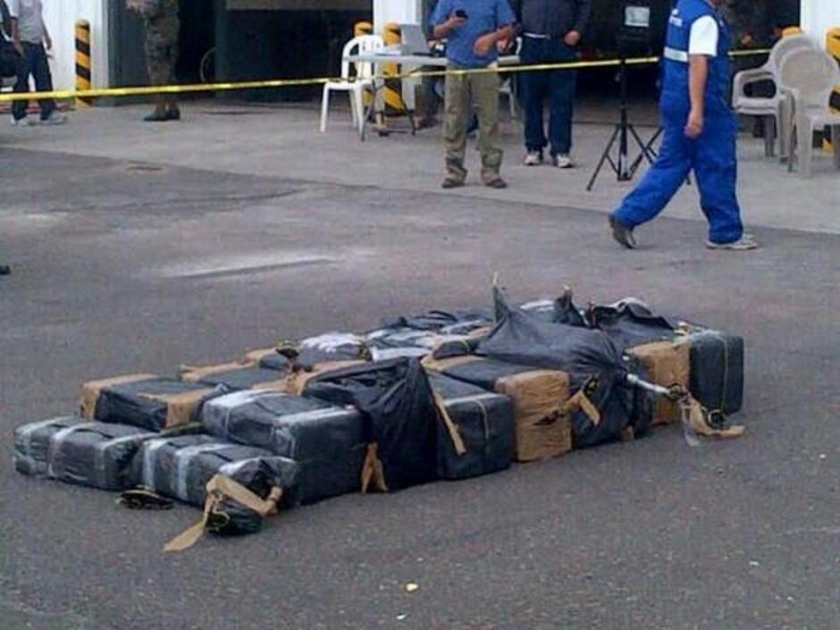 Incautan una tonelada de droga entre El Salvador y Guatemala