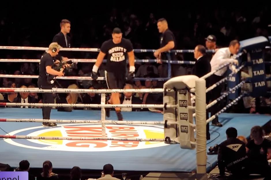 Los boxeadores&nbsp;Willis Meehan y&nbsp;Leamy Lakopo Tato se preparaban para enfrentarse. (Foto: YouTube)