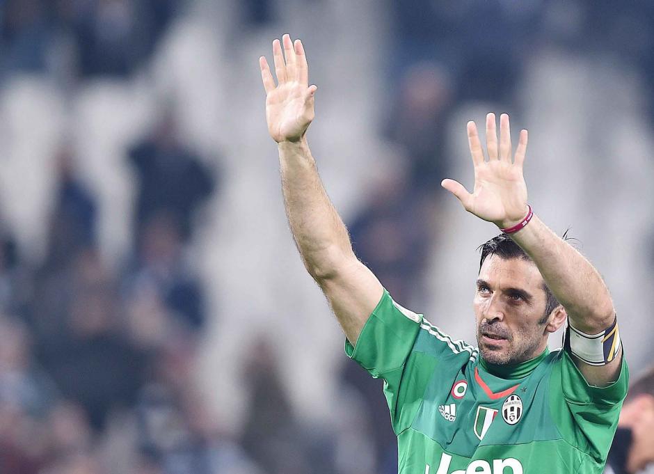 Buffon es el emblema de la Juventus; con 38 a&ntilde;os sigue demostrando su gran nivel. (Foto:EFE)