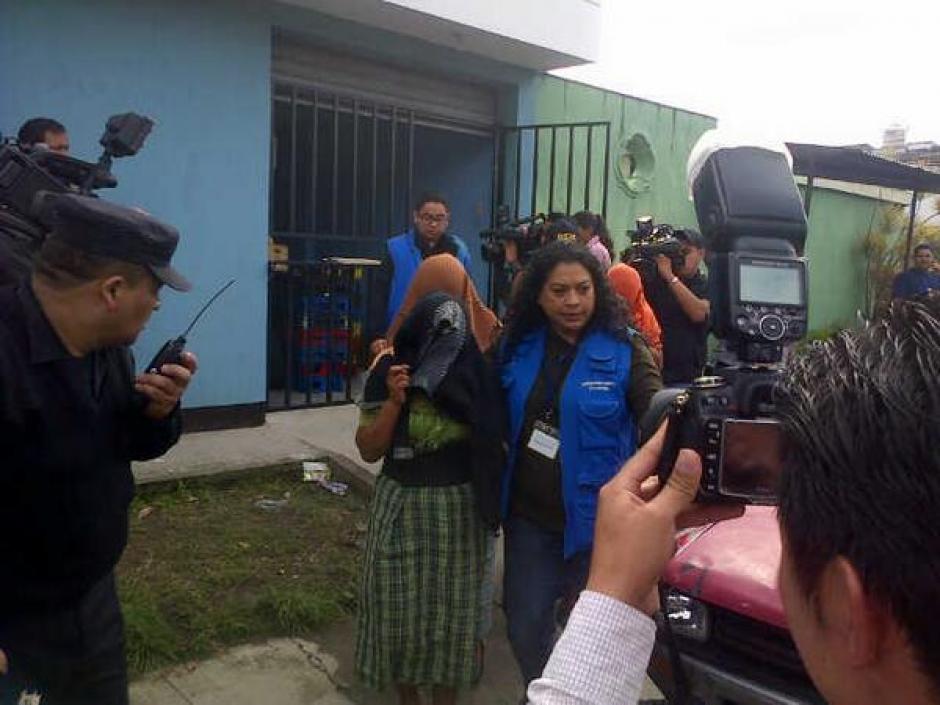 Las v&iacute;ctimas eran obligadas a trabajar m&aacute;s de 15 horas diarias y se manten&iacute;an en el lugar en condiciones de hacinamiento