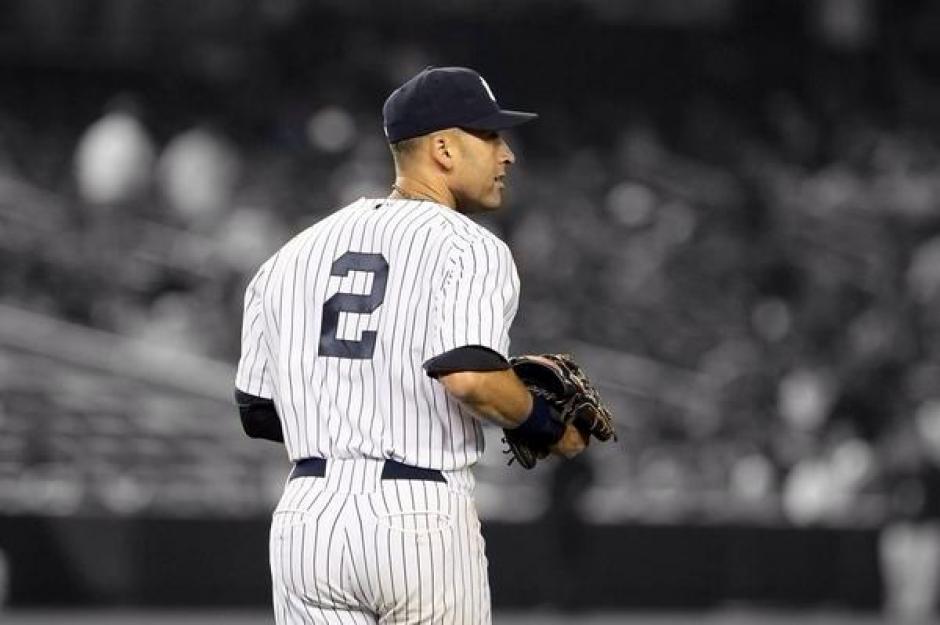 El hist&oacute;rico n&iacute;umero "2" de los Yanquis de Nueva York dice adi&oacute;s al b&eacute;sibol profesional. (Foto: AFP)