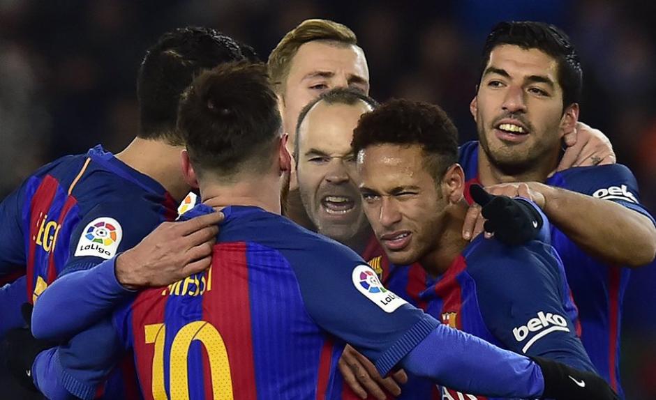 Neymar marc&oacute; el gol del triunfo de penalti. (Foto: Twitter)