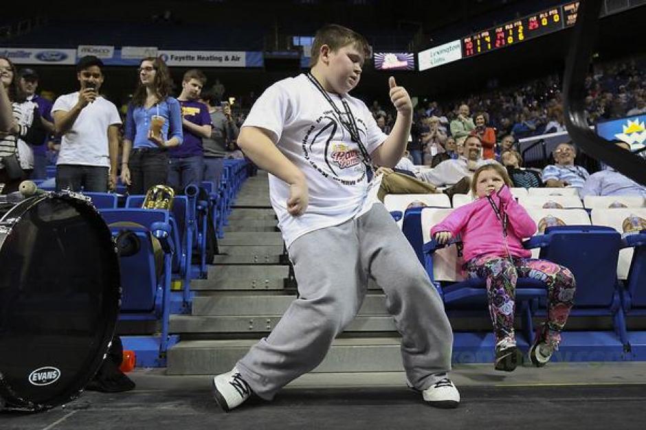 Peyton Henderson, conocido entre sus amigos como Peanut caus&oacute; sensaci&oacute;n con una coreograf&iacute;a del tema "Happy".&nbsp;