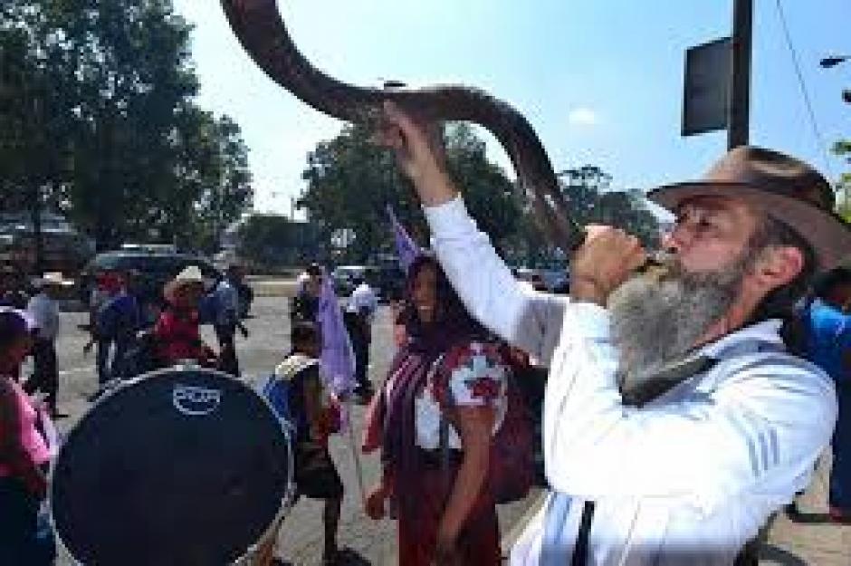 El Caminante se uni&oacute; a la Marcha por el Agua este viernes 22 de abril. (Foto: Jes&uacute;s Alfonso/Soy502)