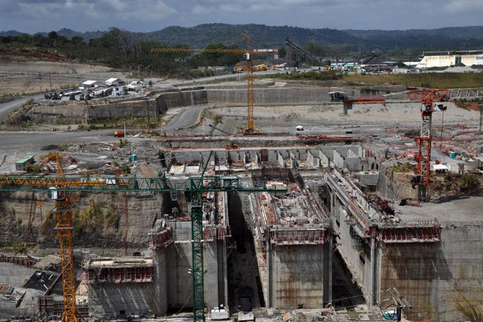 La reactivaci&oacute;n de las obras en la ampliaci&oacute;n del Canal de Panam&aacute; se reactiv&oacute; este jueves luego de que la Autoridad del Canal y el consorcio de empresas llegaran, por fin, a un acuerdo. (Foto: AFP)