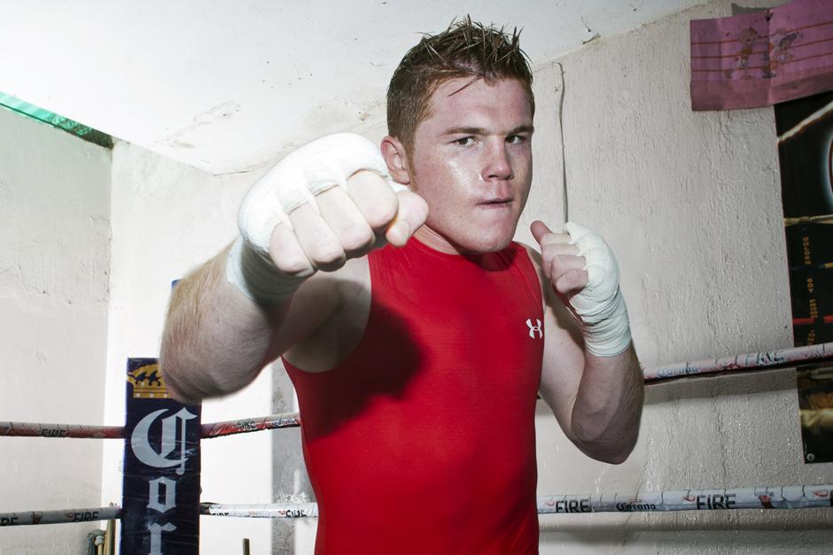 El boxeador mexicano, Sa&uacute;l &Aacute;lvarez dej&oacute; la concentraci&oacute;n en San Diego, California y viaj&oacute; a Las Vegas, para su pelea contra Alfredo El Perro Angulo. (Foto: AFP)