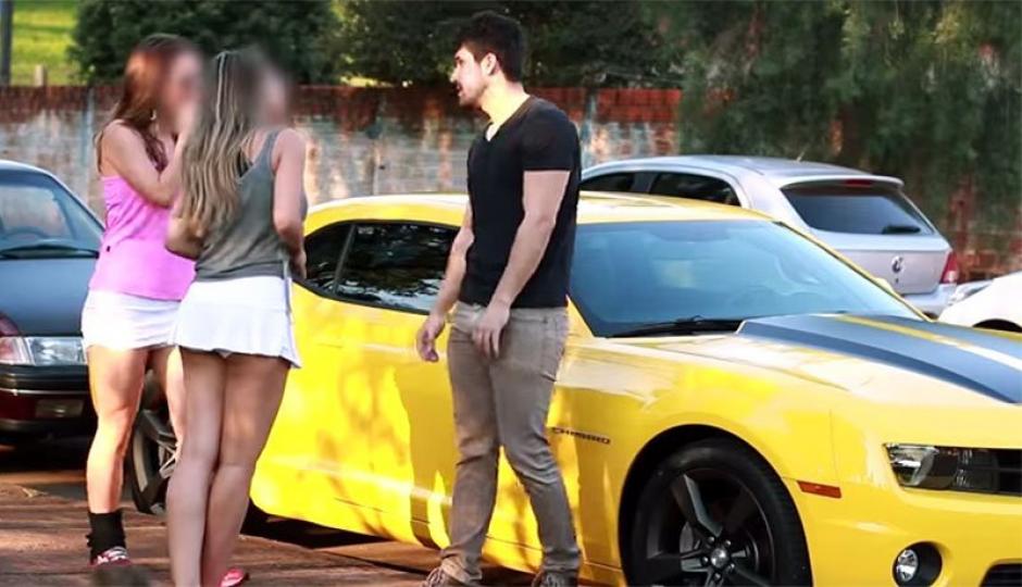 &iquest;Acaso los buenos sentimientos ya no importan? Mira esta broma que se ha vuelto viral en YouTube en pocas horas. (Foto: YouTube)