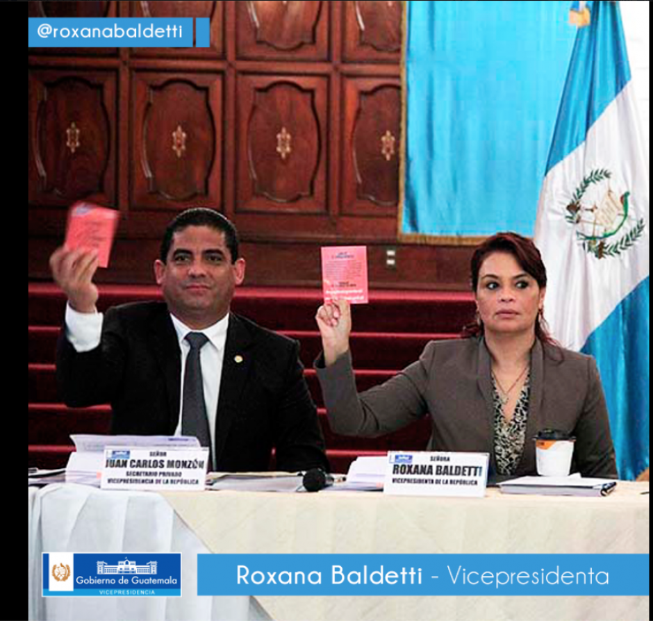 El prófugo más conspicuo de los operativos de hoy es el secretario privado de la vicepresidenta Roxana Baldetti, Juan Carlos Monzón. (Foto: Facebook Roxana Baldetti).