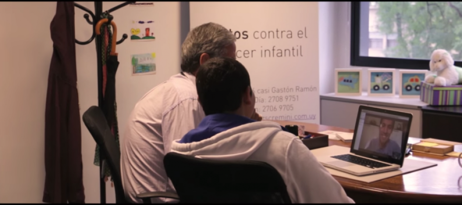 Su&aacute;rez sorpredi&oacute; a un joven uruguayo en un noble gesto.&nbsp;