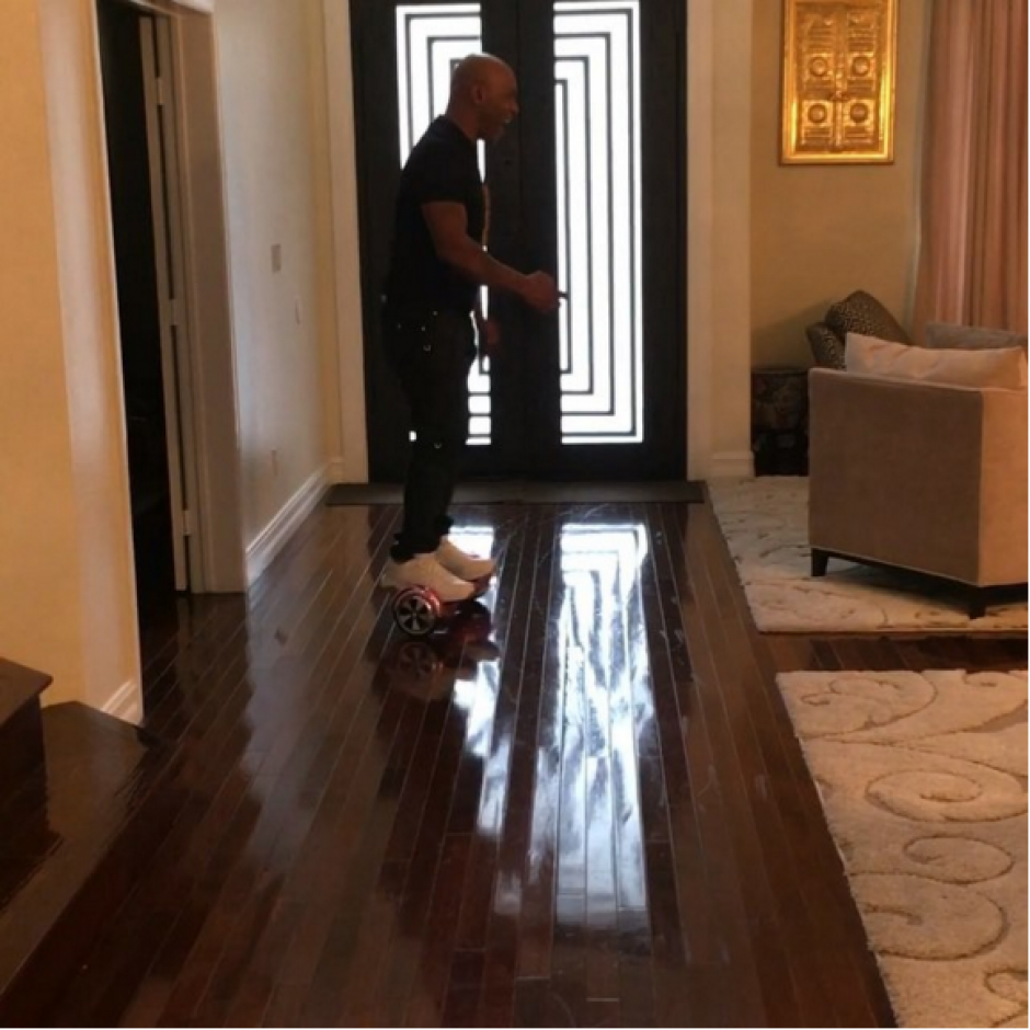 El video fue publicado en sus cuentas de Instagram y Facebook.&nbsp;