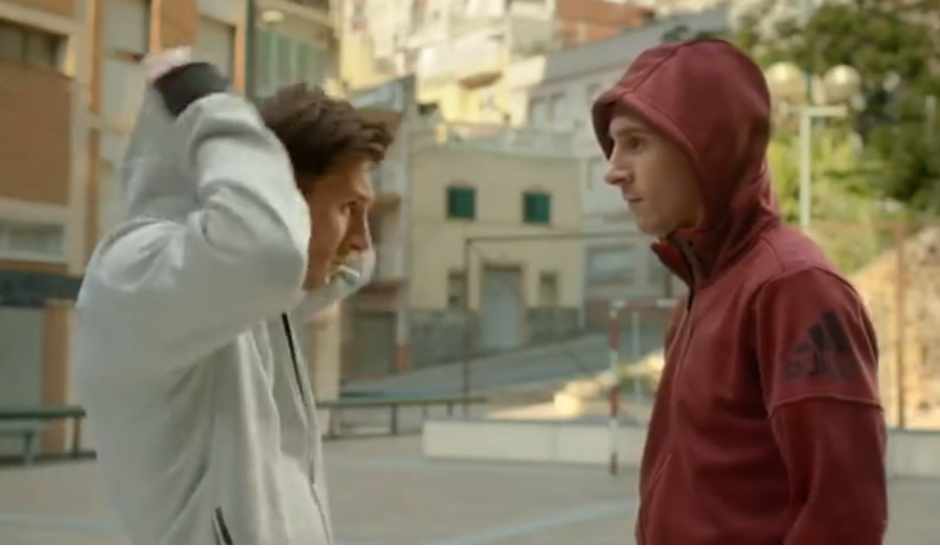 Messi grab&oacute; un nuevo comercial, donde se enfrenta a si mismo. (Foto: Captura de imagen)