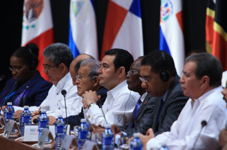 Presidente Morales lleg&oacute; este viernes a La Habana. (Foto: Minex)