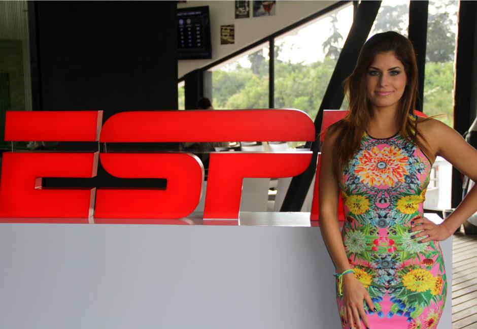 La guapa presentadora de Sportcenter de ESPN, Carolina Padr&oacute;n, estuvo en Guatemala y comparti&oacute; con Soy502. (Foto: Luis Barrios/Soy502)