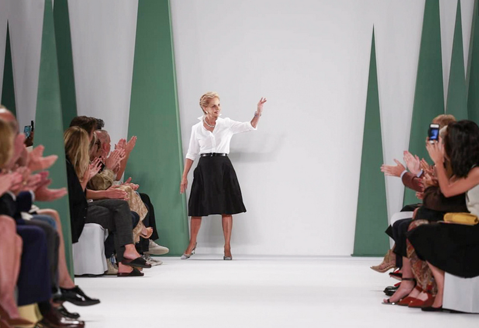 La famosa dise&ntilde;adora Carolina Herrera se identifica por su trabajo sobrio y limpio. (Foto: Nowfashion)&nbsp;