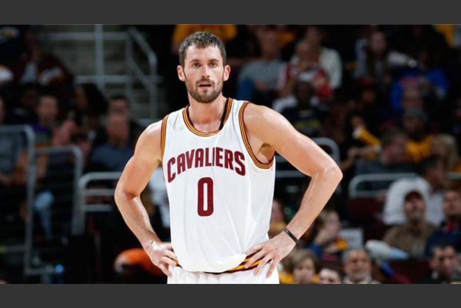 Los Cavs ven poco probable el regreso de Kevin Love, tras sufrir una lesi&oacute;n. (EFE)